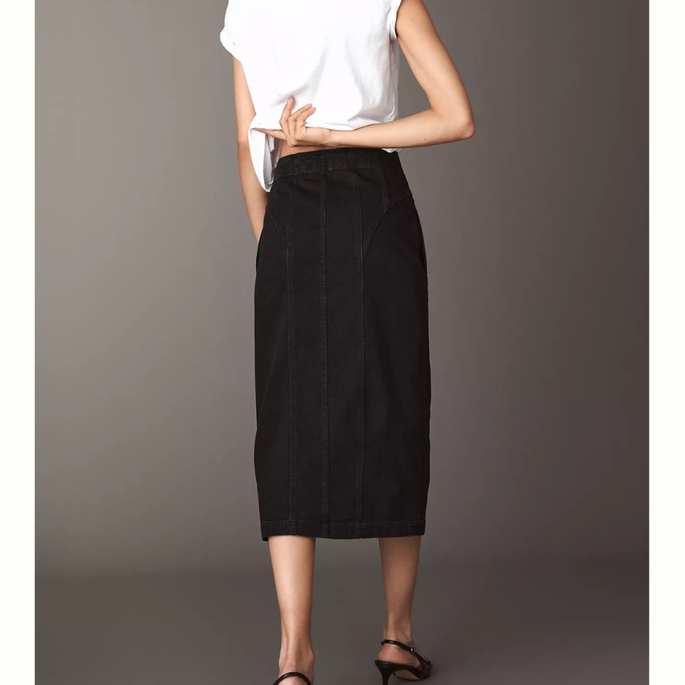 Pilcro Black Front-Zip Pencil Skirt